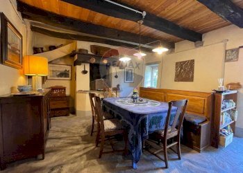 Sala da pranzo - Casa indipendente Via di Castello
 
22/24, Coreglia Antelminelli - foto 40