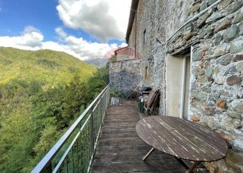 Balcone - Casa indipendente Via di Castello
 
22/24, Coreglia Antelminelli - foto 47