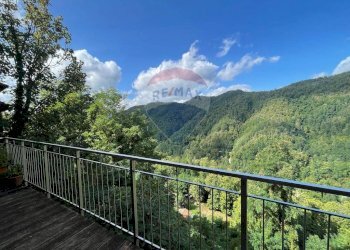 Balcone - Casa indipendente Via di Castello
 
22/24, Coreglia Antelminelli - foto 50