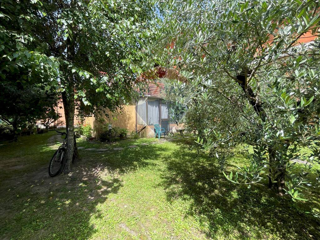 Giardino - Casa indipendente VIA G. TOVANI, Bagni di Lucca - foto 3