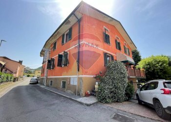 Edificio all\'aperto - Casa indipendente VIA G. TOVANI, Bagni di Lucca - foto 48