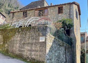 Casa all\'aperto - Casa indipendente VIA LUPO LUPARI
 
42, Bagni di Lucca - foto 41
