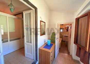 Hall / corridoio - Independent house VIA LUPO LUPARI
42, Bagni di Lucca - photo 22