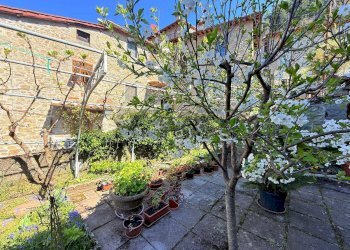Edificio all\'aperto - Independent house VIA LUPO LUPARI
42, Bagni di Lucca - photo 48