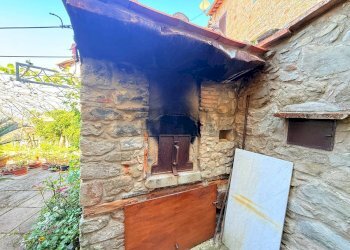 Casa all\'aperto - Independent house VIA LUPO LUPARI
42, Bagni di Lucca - photo 51