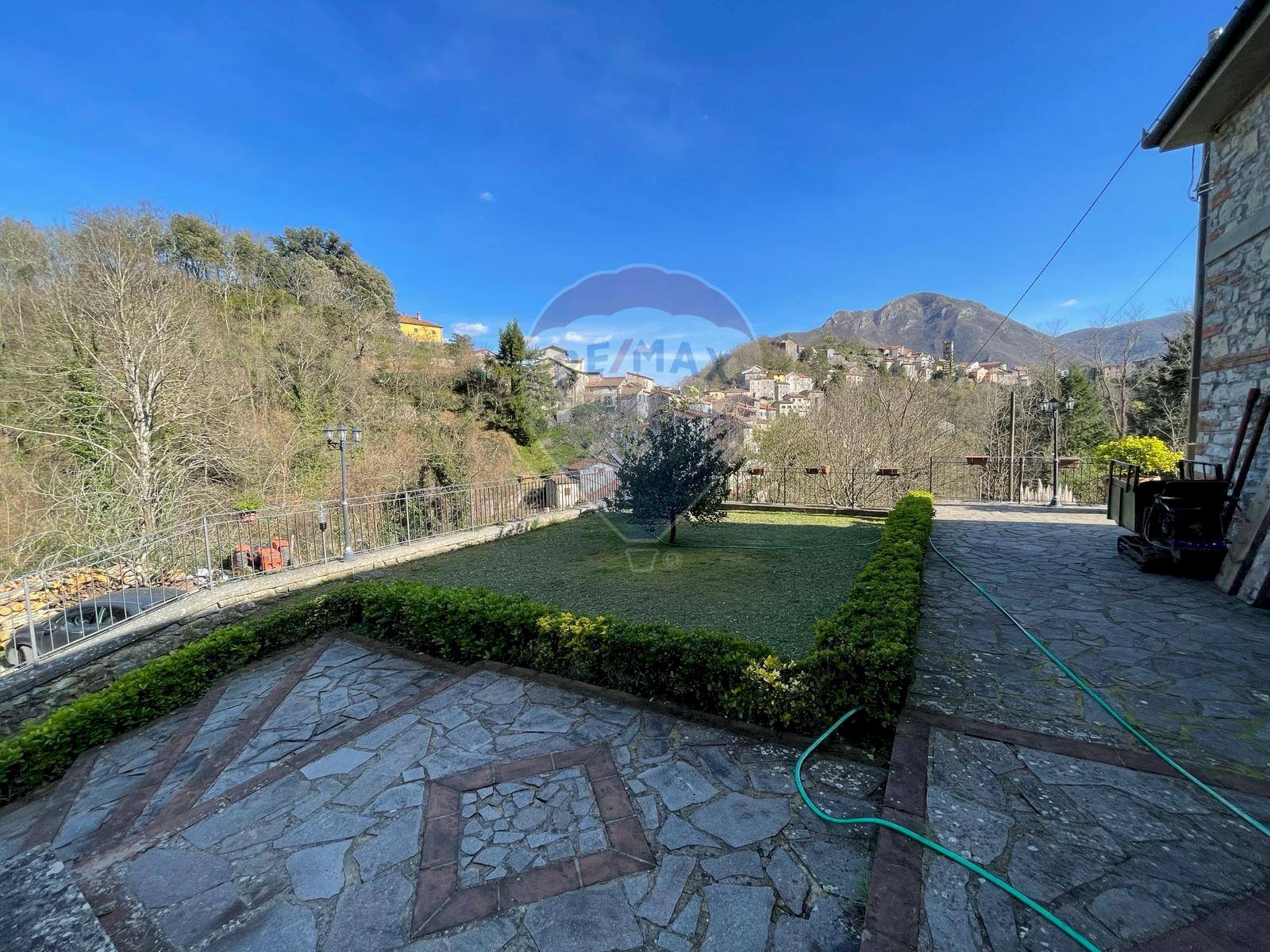Vista delle montagne - Casa indipendente Limano
snc, Bagni di Lucca - foto 3