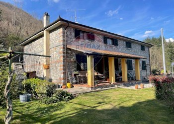 Casa all\'aperto - Casa indipendente Limano
 
snc, Bagni di Lucca - foto 1