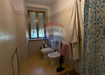 Bagno - Appartamento LOCALITA'  MANCIANA
 
2, Coreglia Antelminelli - foto 12