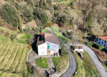 Casa all\'aperto - Villa via Rotatoria per Cocciglia, Bagni di Lucca - foto 3