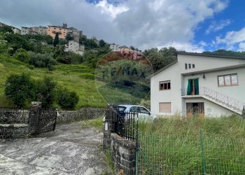 Casa all\'aperto - Villa via Rotatoria per Cocciglia, Bagni di Lucca - foto 6