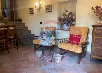 Sala da pranzo - Casa indipendente SAN CASSIANO VIA VIZZATA
 
49, Bagni di Lucca - foto 21