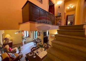 Scale - Casa indipendente SAN CASSIANO VIA VIZZATA
 
49, Bagni di Lucca - foto 28