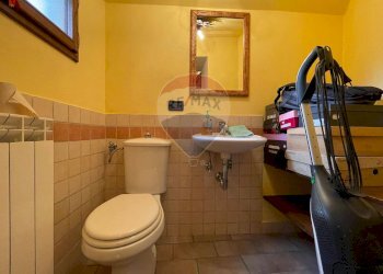 Bagno - Casa indipendente SAN CASSIANO VIA VIZZATA
 
49, Bagni di Lucca - foto 29