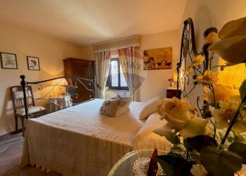 Camera / camera da letto - Casa indipendente SAN CASSIANO VIA VIZZATA
 
49, Bagni di Lucca - foto 46