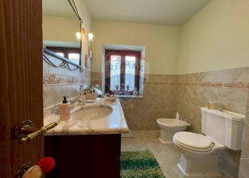 Bagno - Casa indipendente SAN CASSIANO VIA VIZZATA
 
49, Bagni di Lucca - foto 59