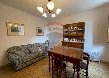 Sala da pranzo - Casa semi indipendente LOC. LIVIZZANO
 
64, Bagni di Lucca - foto 3