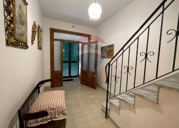 Ricezione / Lobby - Casa semi indipendente LOC. LIVIZZANO
 
64, Bagni di Lucca - foto 9