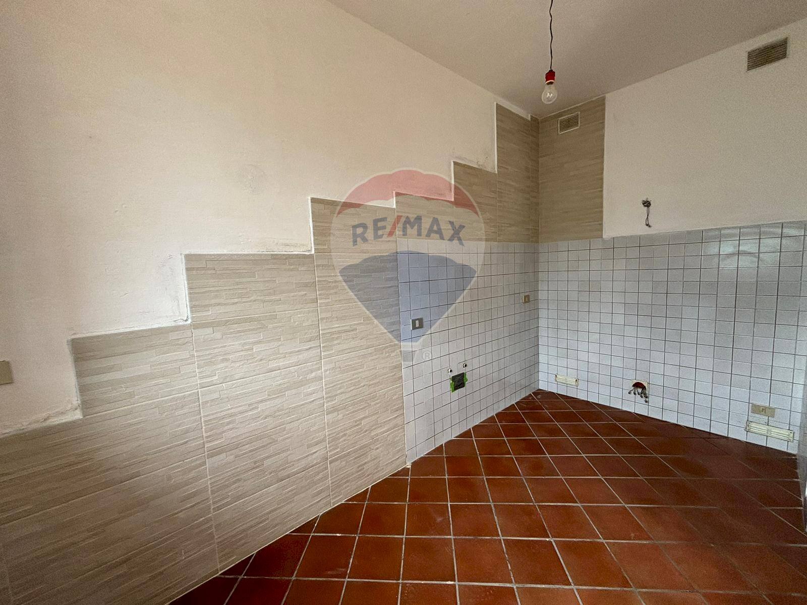 Stanza vuota - Casa semi indipendente CRASCIANA VIA RICAVO
 
1, Bagni di Lucca - foto 3