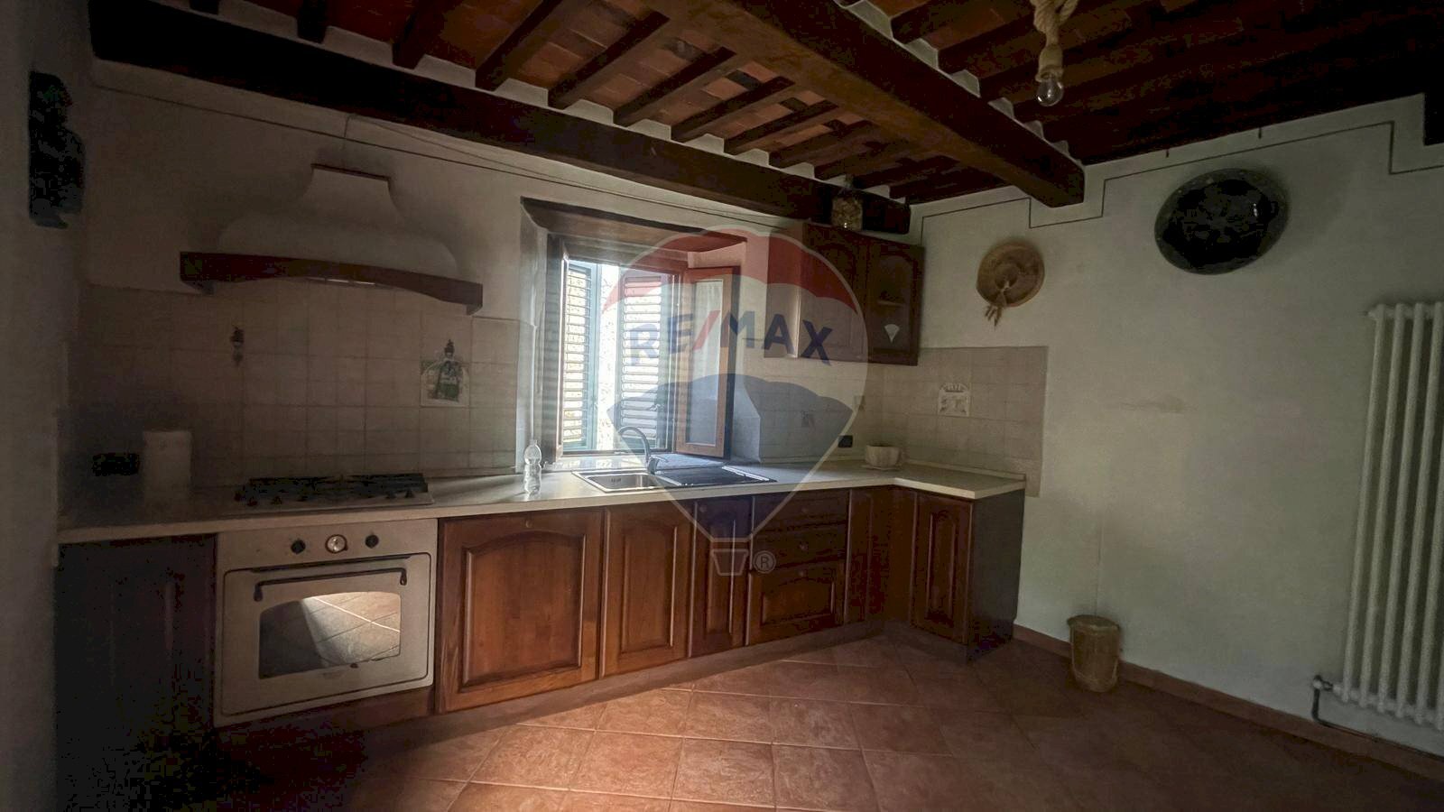 Cucina - Casa indipendente Bagni di Lucca - foto 1