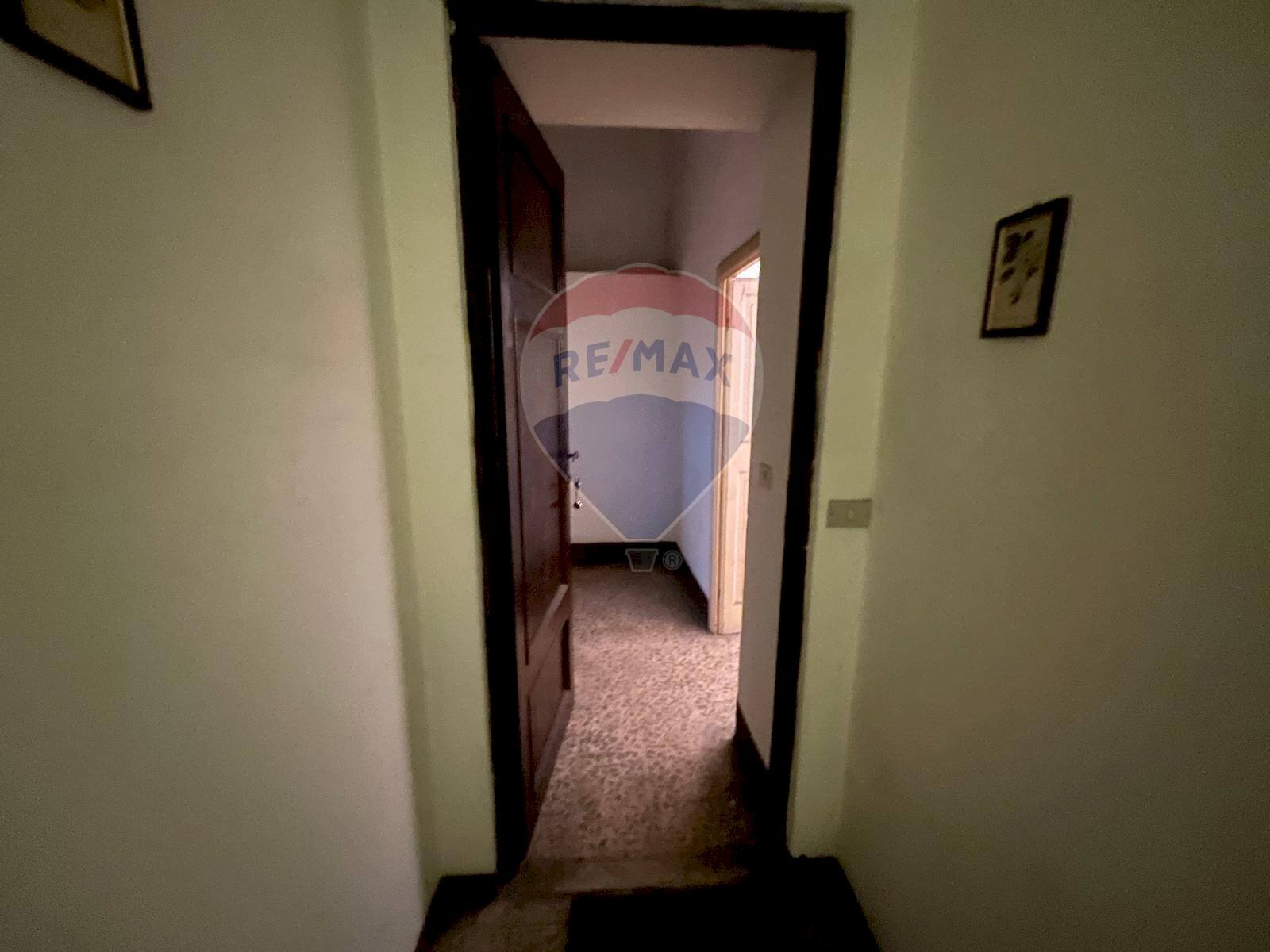 Hall / corridoio - Quadrilocale Via della chiesa Ponte a serraglio
03, Bagni di Lucca - foto 3