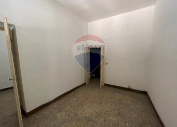 Stanza vuota - Quadrilocale Via della chiesa Ponte a serraglio
 
03, Bagni di Lucca - foto 7