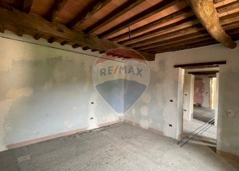 Stanza vuota - Appartamento Bagni di Lucca - foto 6