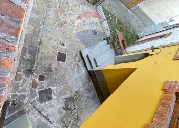 Dettagli - Casa indipendente Via San Rocco  San Marcello Pistoiese
 
13, San Marcello Piteglio - foto 4