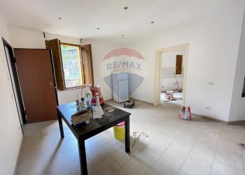 Soggiorno - Casa indipendente Via San Rocco  San Marcello Pistoiese
 
13, San Marcello Piteglio - foto 6