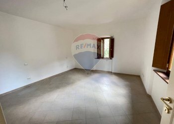 Stanza vuota - Casa indipendente Via San Rocco  San Marcello Pistoiese
 
13, San Marcello Piteglio - foto 12