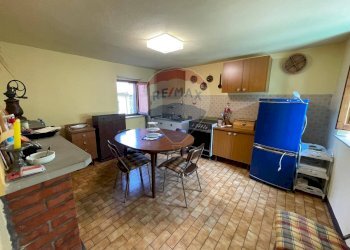 Cucina - Casa semi indipendente Piazza Santa Maria Benabbio
 
18, Bagni di Lucca - foto 4