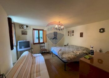 Camera / camera da letto - Casa semi indipendente Piazza Santa Maria Benabbio
 
18, Bagni di Lucca - foto 7
