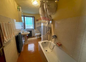 Bagno - Casa semi indipendente Piazza Santa Maria Benabbio
 
18, Bagni di Lucca - foto 11