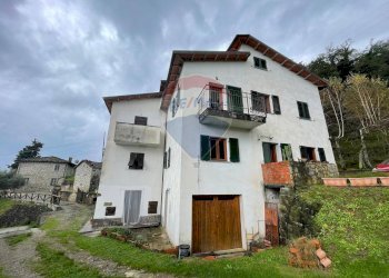 Casa all\'aperto - Casa semi indipendente Granaiola
 
25, Bagni di Lucca - foto 2