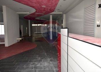 Ricezione / Lobby - Shop Lucca - photo 6