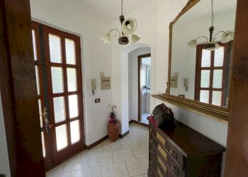 Hall / corridoio - Casa indipendente Bagni di Lucca - foto 5