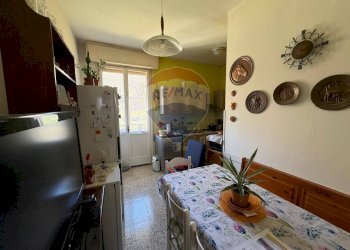 Cucina - Appartamento Via delle battaglie san marcello piteglio
 
1630 c, San Marcello Piteglio - foto 5