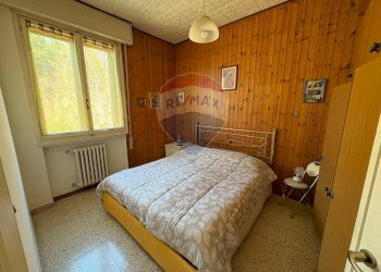 Camera / camera da letto - Appartamento Via delle battaglie san marcello piteglio
 
1630 c, San Marcello Piteglio - foto 8