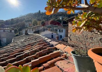 Edificio all\'aperto - Appartamento Villa Basilica - foto 26