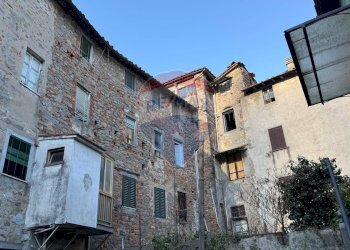 Edificio all\'aperto - Appartamento Villa Basilica - foto 30