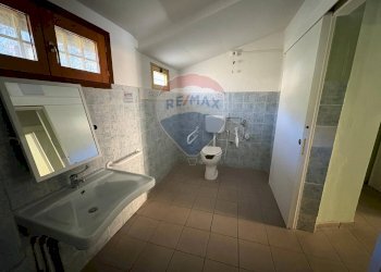 Bagno - Bar Tavola Calda - Fredda VIa val di lima Bagni di Lucca
 
72, Bagni di Lucca - foto 10