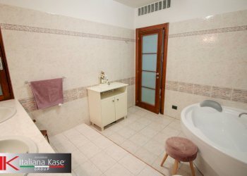 Foto 21 - Four-room apartment Via Sestriere
18, San Mauro Torinese - photo 21