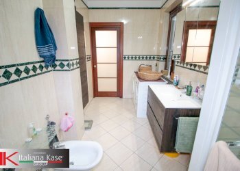 Foto 23 - Four-room apartment Via Sestriere
18, San Mauro Torinese - photo 23