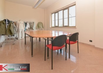 Foto 37 - Capannone Via Umberto1°
 
139, Foglizzo - foto 37