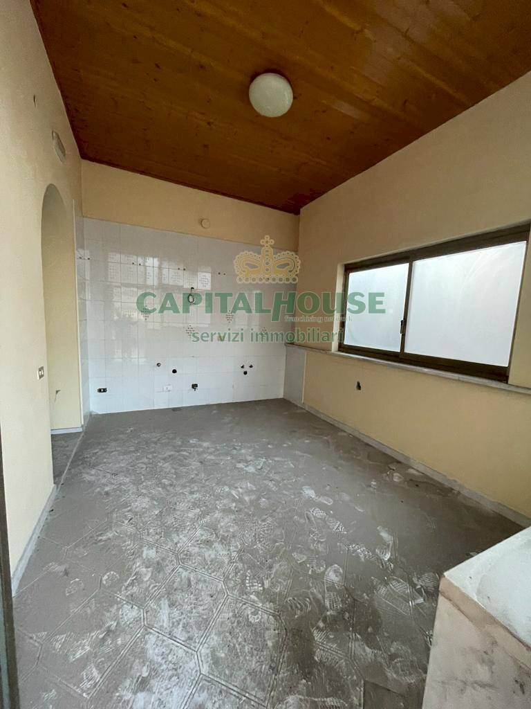 Foto 2 - Casa indipendente Via Roma, Pomigliano d'Arco - foto 2