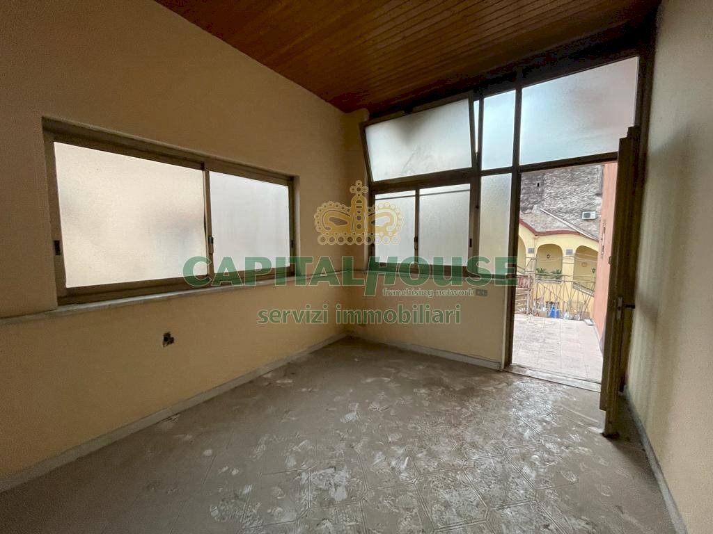 Foto 3 - Casa indipendente Via Roma, Pomigliano d'Arco - foto 3