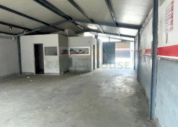 Foto 5 - Laboratorio via cosimo miccoli, Pomigliano d'Arco - foto 5