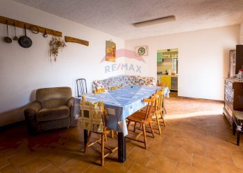 Sala da pranzo - Casa indipendente S. V. Li Curuneddi Tronco A, Sassari - foto 9