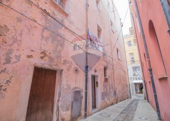 Edificio all\'aperto - Quadrilocale Vicolo Palazzo Civico
 
1, Sassari - foto 21