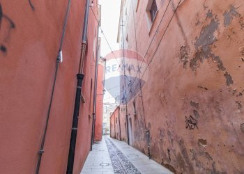 Edificio all\'aperto - Quadrilocale Vicolo Palazzo Civico
 
1, Sassari - foto 64