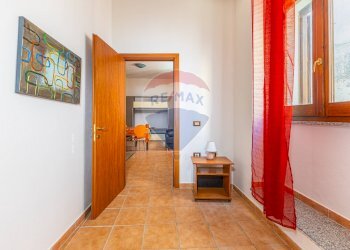 Hall / corridoio - Casa indipendente Via Arborea
 
12/A, Sennori - foto 14